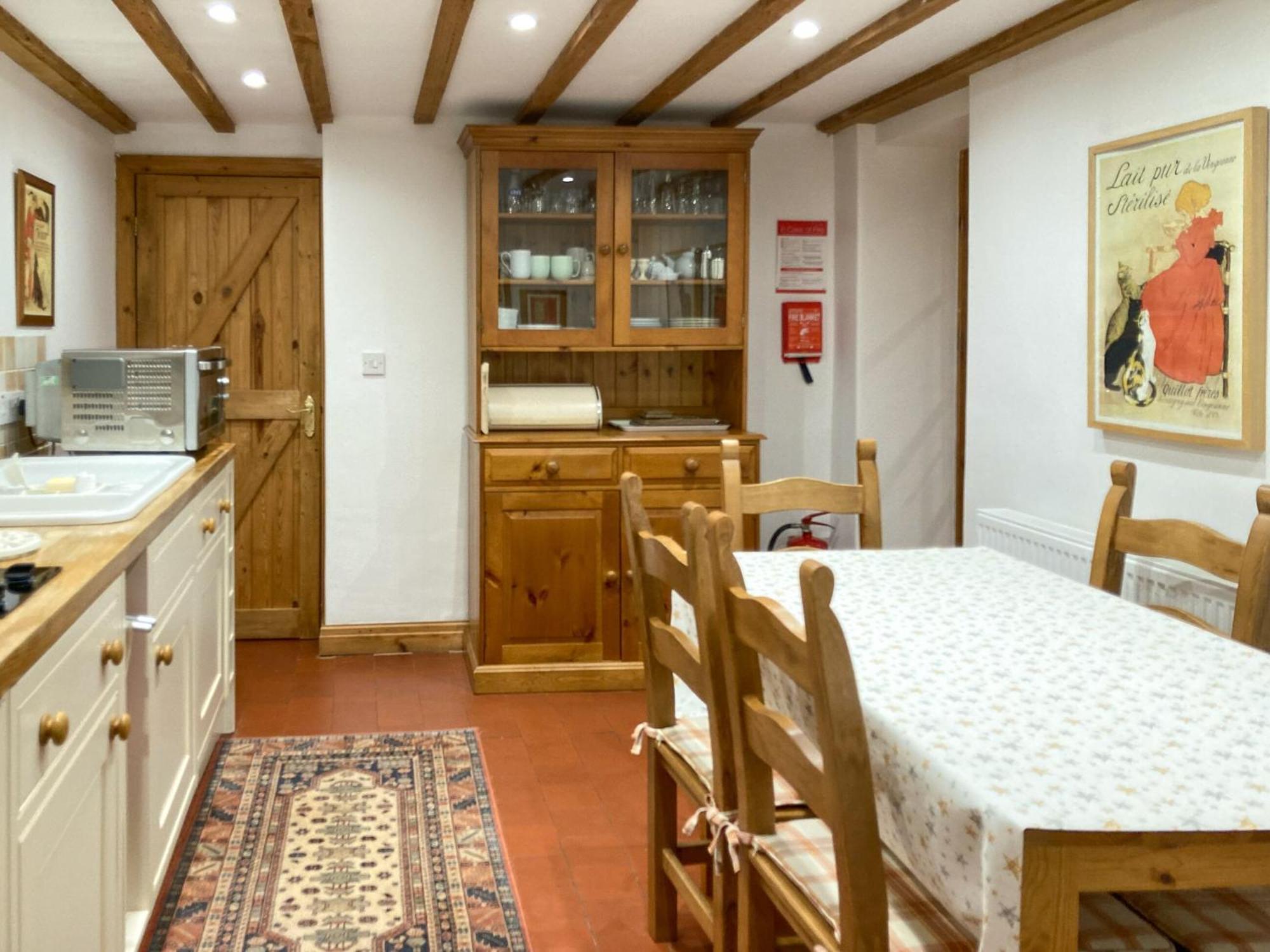 Woodhouse Cottage Hawarden Bagian luar foto